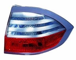 S-MAX 06- ФОНАРЬ ЗАДНИЙ ПРАВЫЙ КРАСНО-БЕЛЫЙ S-MAX 06- ФОНАРЬ ЗАДНИЙ ПРАВЫЙ КРАСНО-БЕЛЫЙ